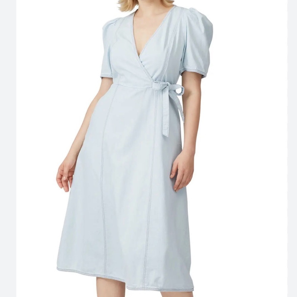 Kate Spade Faux Wrap Light Denim Dress size 8 Lightweight Spring Dress